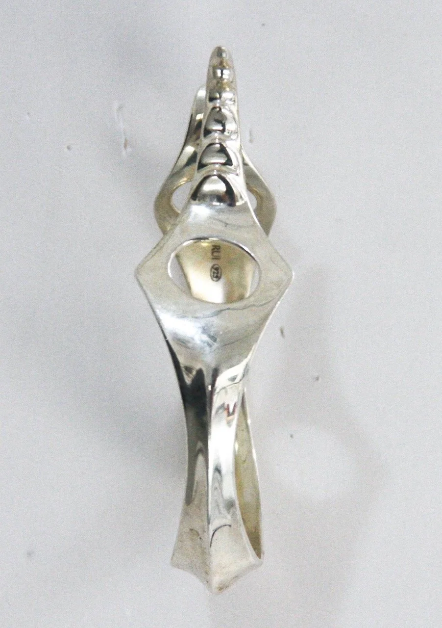 Jewelry — In the gaps of Rui Love what makes you, you.